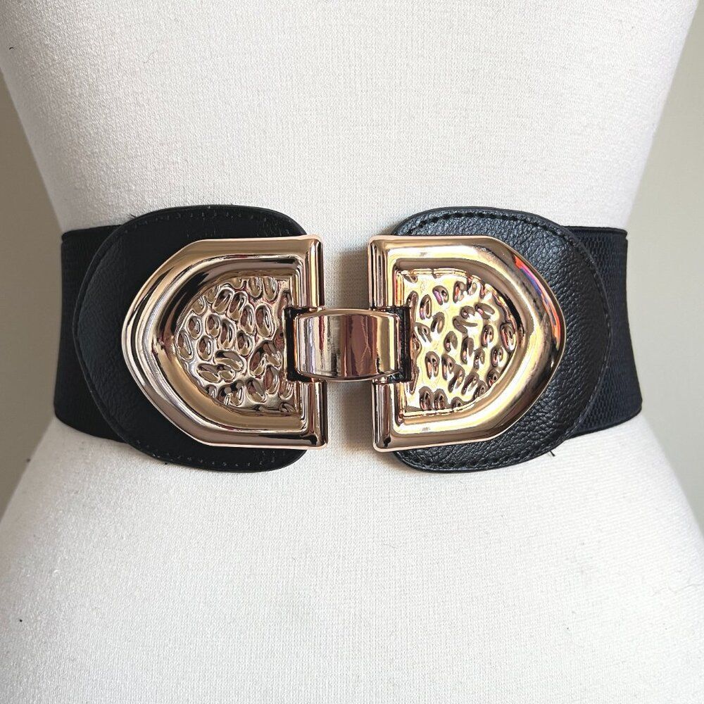 Wide Black Stretch Belt with Gold Buckle – Statement Waist Cincher